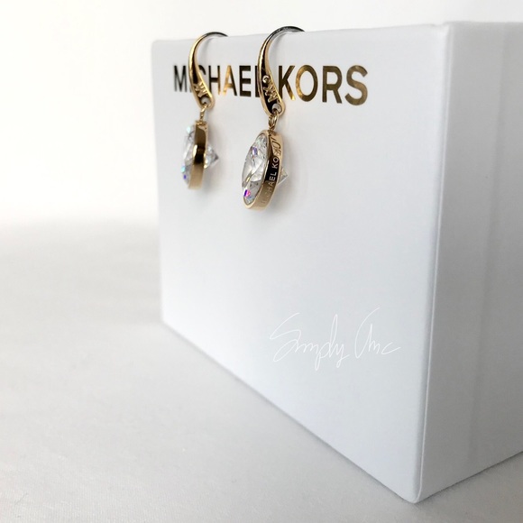 New authentic MK gold tone drop earrings - Picture 2 of 4